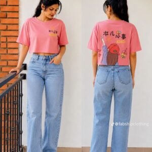 本儿小事 Right Now Graphic Crop Top